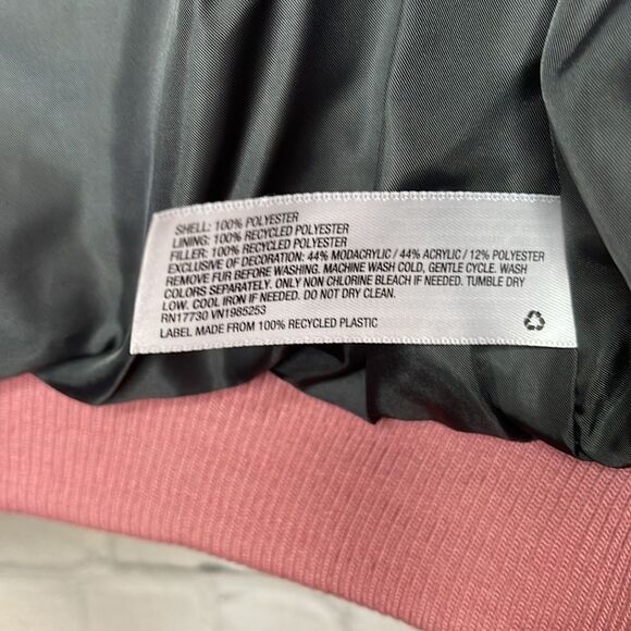 All in Motion Pink  Mid Length Puffer Jacket with Fur Hood, size XS, new - Picture 7 of 10